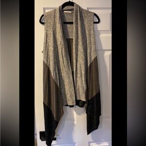 Limelush Boutique Colorblock Vest Waterfall Cardigan Like New